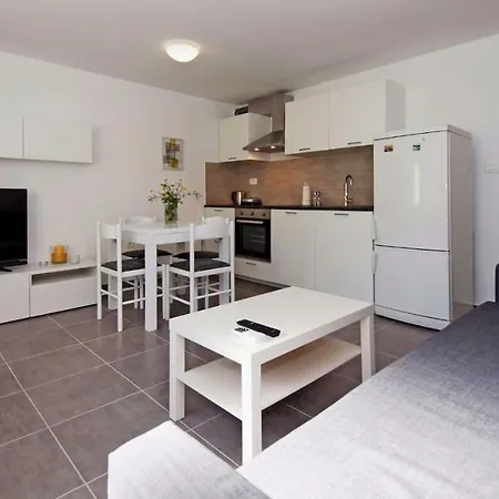 Mare Apartment