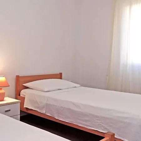Mare Apartment *